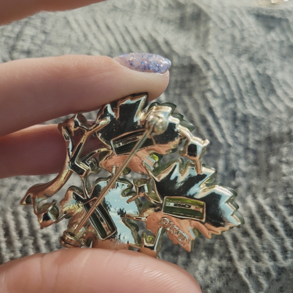 LEAF GREEN RHINESTONES - Picture 2 of 3